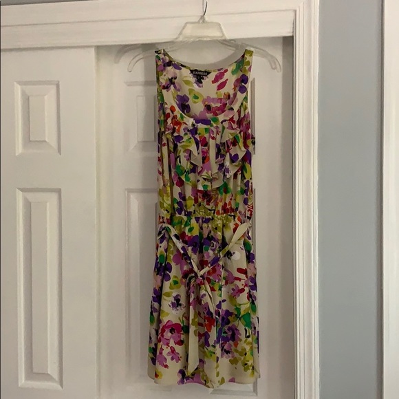 Express Dresses & Skirts - Express Floral Dress Size Medium